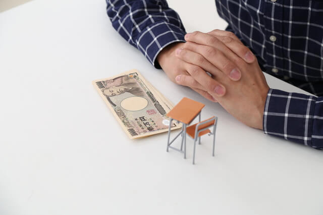 年収250万の手取りは?税金や生活レベルから収入をあげる方法も解説!のサムネイル画像